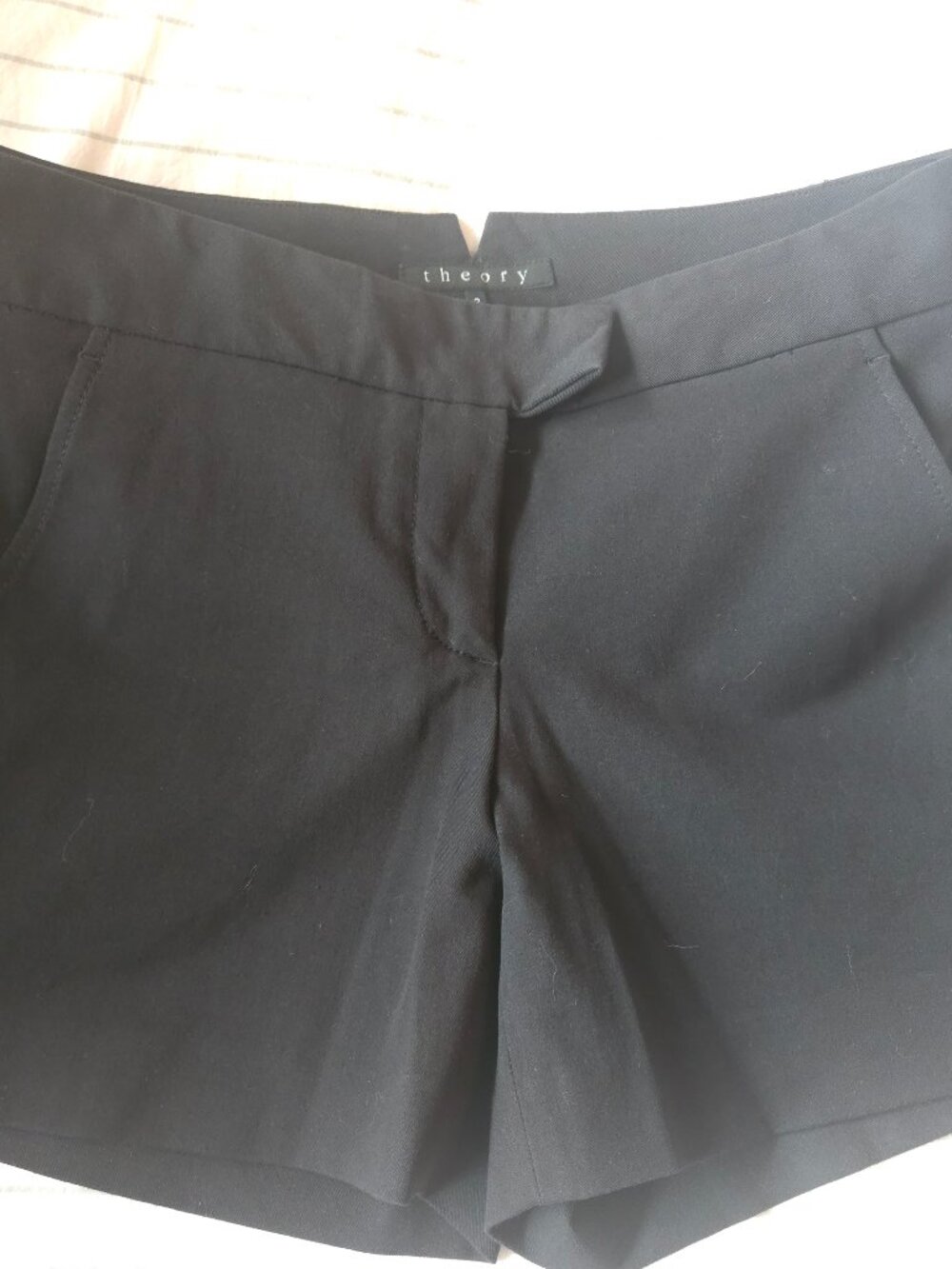 Theory black shorts size 2